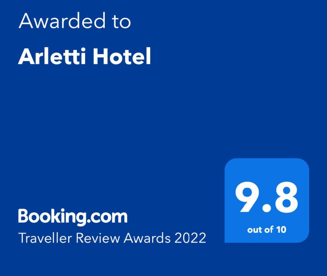 Arletti Hotel Русе Екстериор снимка